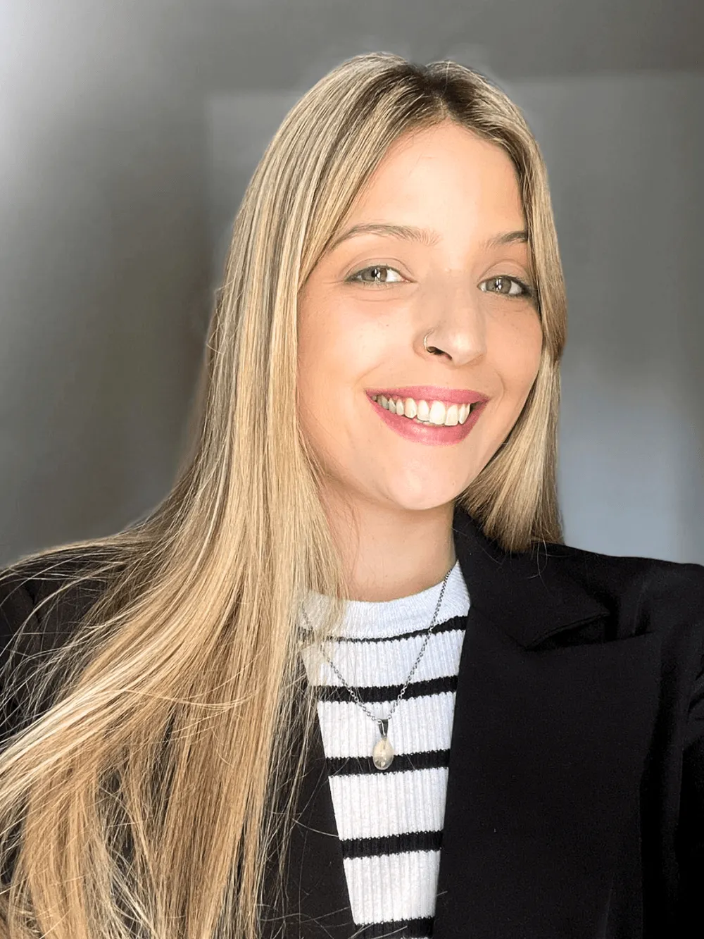 Agustina B. López, Abogada